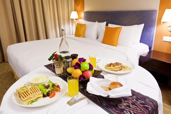 roomservice